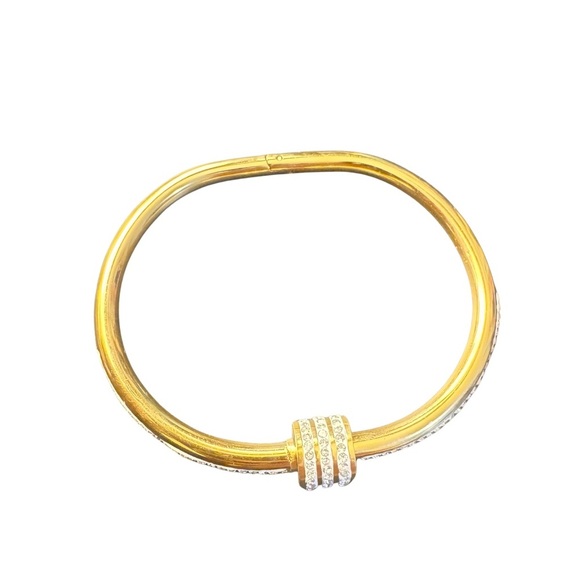 🔸21. NWOT Elegant Gold Plated Bracelet - Picture 1 of 2